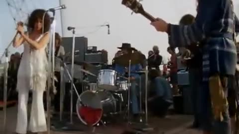 Jefferson Airplane - Volunteers (Live at Woodstock Music & Art Fair, 1969)