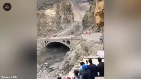 IRL - 75 Shocking Natural Disasters Ever Caught on Camera!
