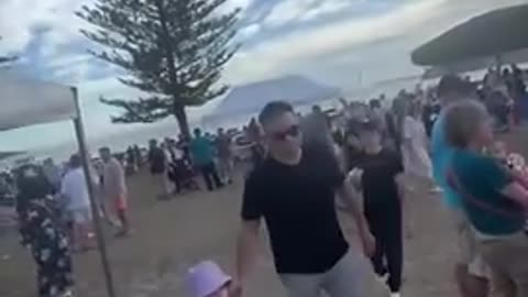 Kobi Farcash Films Himself Eating Bagels Then Running For His Life. Bondi Shooting Hoax