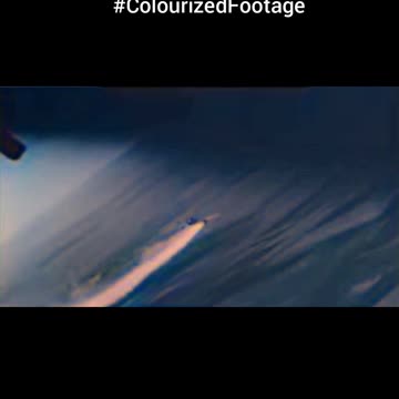 1944 ME 262 intercepted midair ✈️ Jet targeted by pursuing fighter 🚀 #Colourized