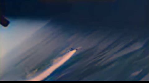 1944 ME 262 intercepted midair ✈️ Jet targeted by pursuing fighter 🚀 #Colourized