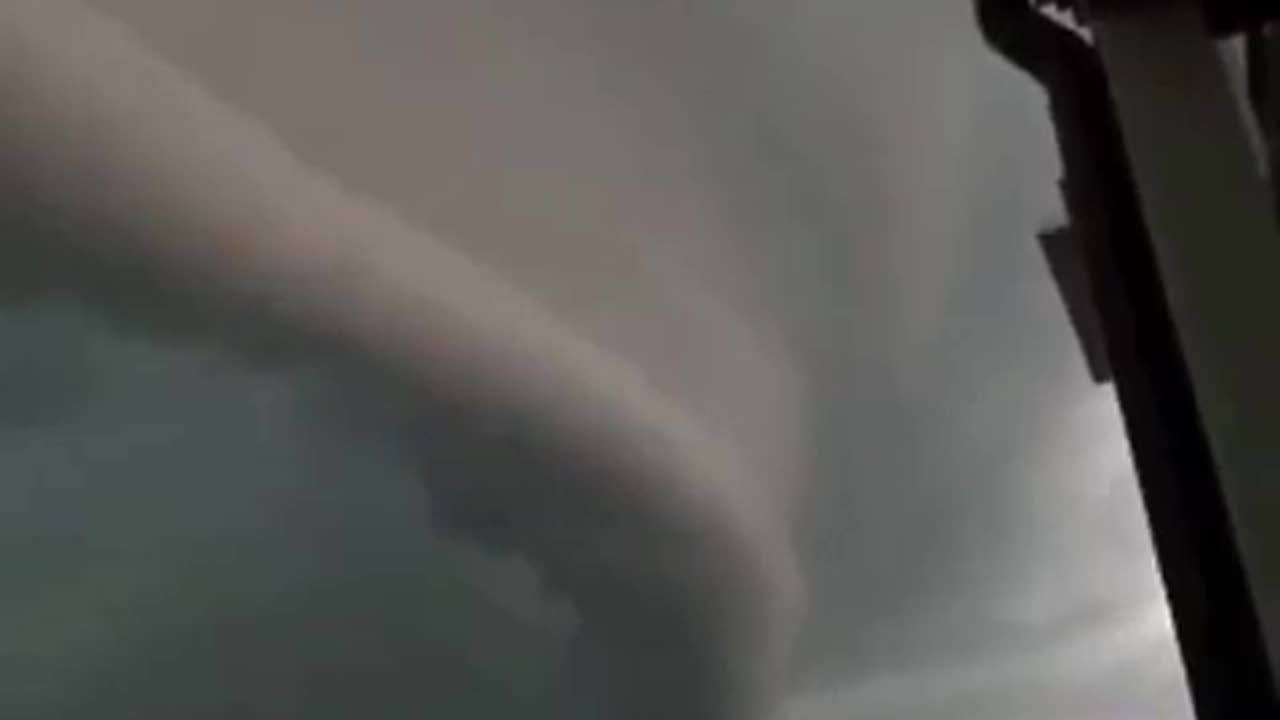 A shelf cloud was observed traversing the D.C.