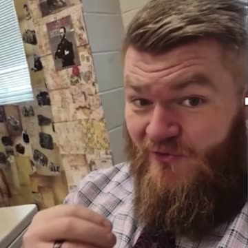 A TEACHER CONFIRMS: REMOVE PHONES FROM CLASS AND EDUCATION IMPROVES