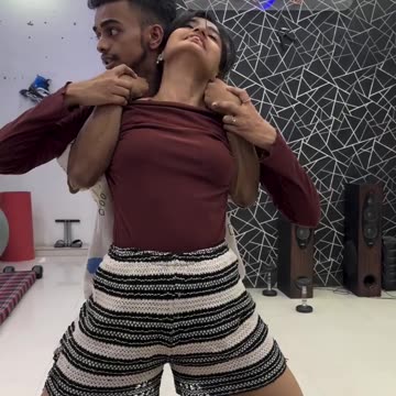 इससे ज्यादा फनी कुछ नहीं देखा होगा! 🤣"