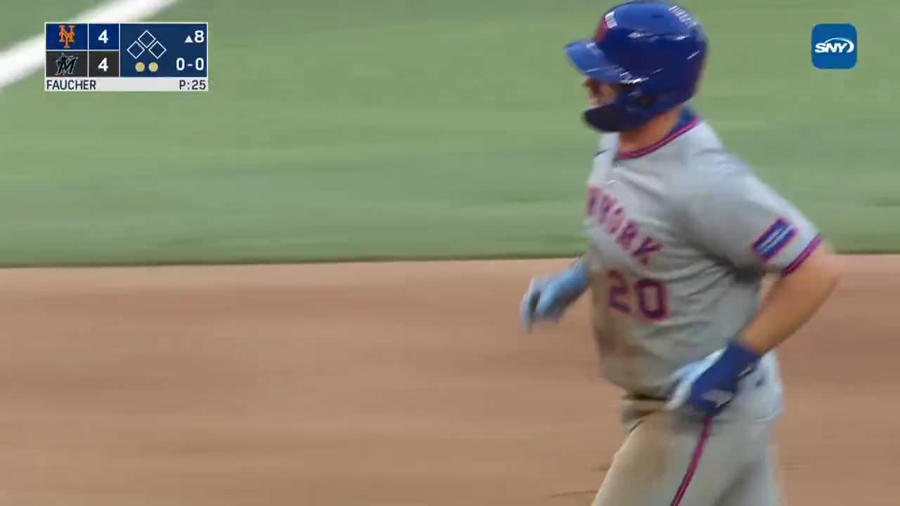 MLB - The Polar Bear ties it up in Miami! 🚀