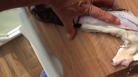 come sfiletto la murena, pescata qualche giorno fa, e come friggo il filetto_part3