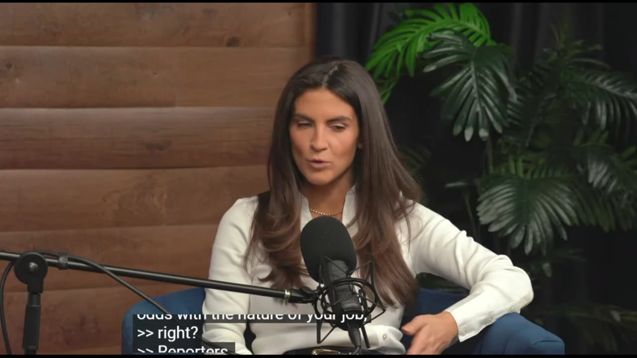 Podcaster Asks Kaitlan Collins About Karoline Leavitt