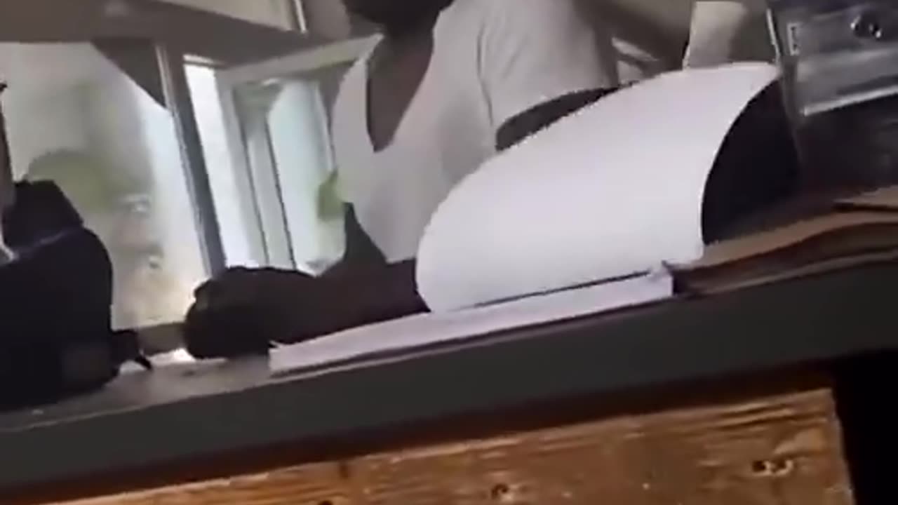 Hilarious video of a man in a gas station during an insane storm is going VIRAL