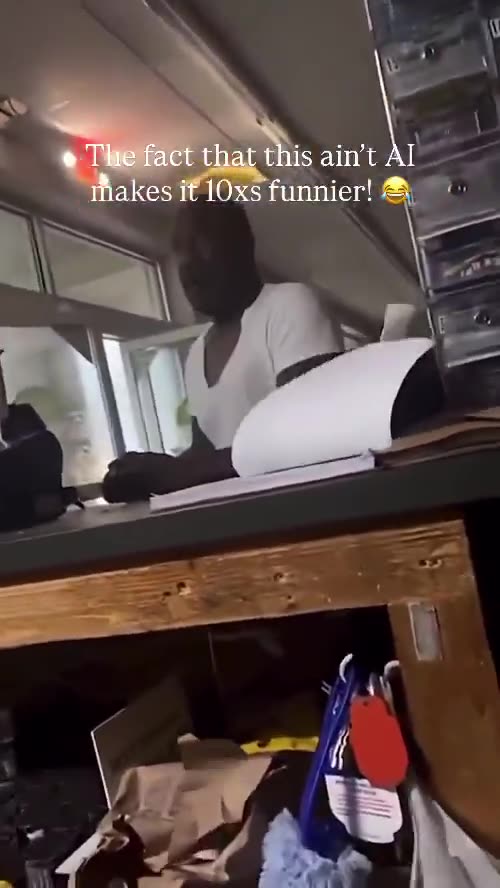 Hilarious video of a man in a gas station during an insane storm is going VIRAL