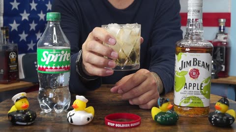 Paul Wiland - Jim Beam Apple Whiskey & Sprite Winter Spiced Cranberry Soda