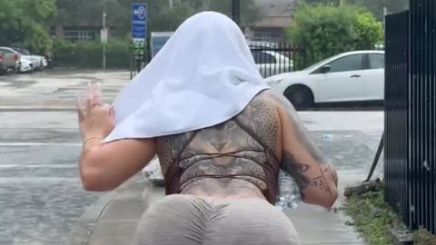🍑 It's Raining Booty ☔