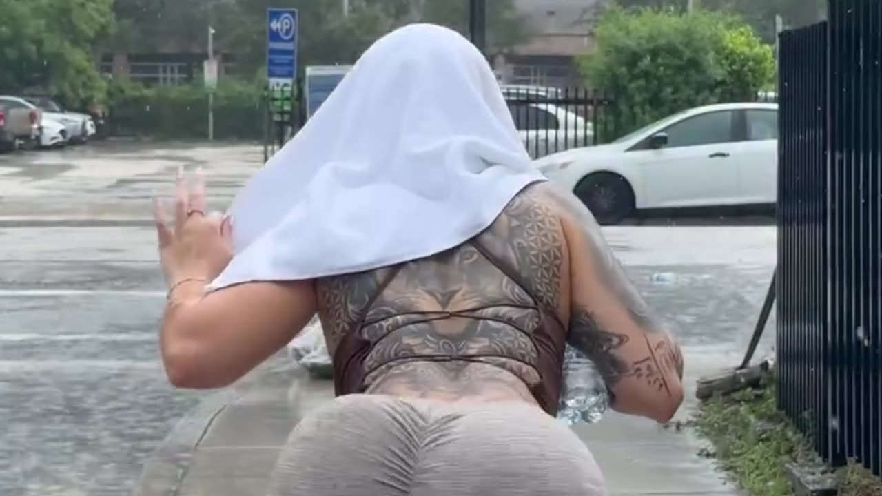 🍑 It's Raining Booty ☔