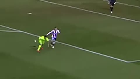 Comedy Moments In Football 😂😂