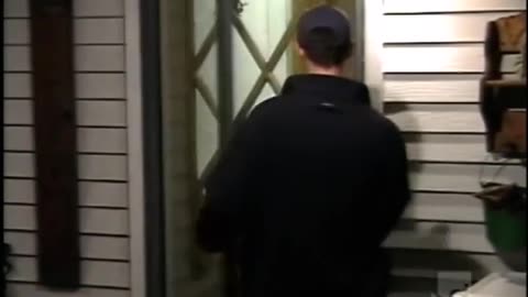 To Catch a Predator S01E01 Bethpage, Long Island