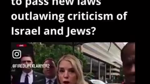 Pam Bondi a Traitor
