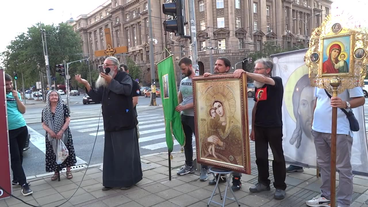 481-ва Литија (1) - Проклетством лицемерја и лукавости народ призива грађански рат