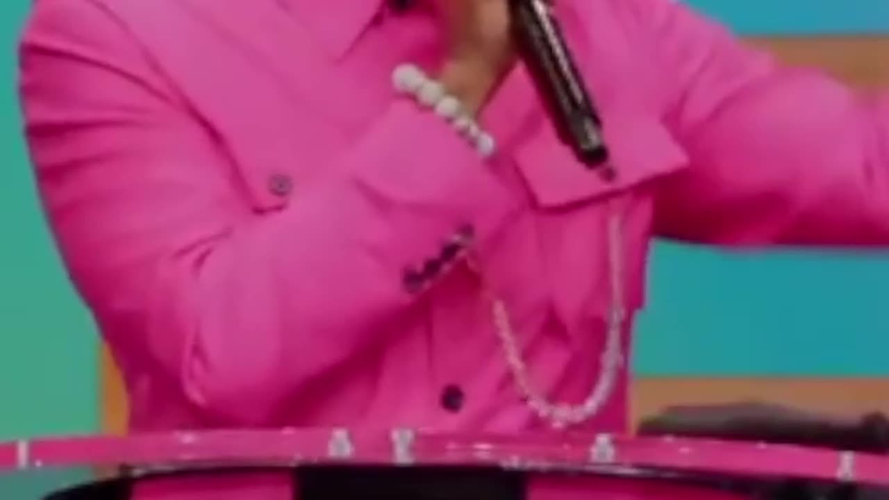 Pink Panther Jamal Bryant Pushing Politics At Church