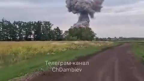 💥🌫️ Ukraine Russia War | Smoke Rises After Russian FAB-3000 Bomb Hits Southern Donetsk | RCF