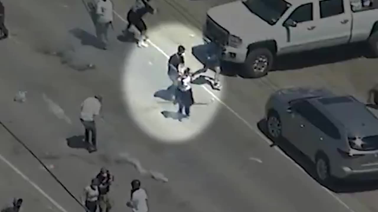 Activist fires gun at federal ICE agents in Camarillo, California