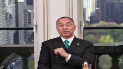 20221117文贵先生直播：强心！ #信仰 不能说服，是本能醒悟、觉悟，过程就是 #识人，恋爱方式识别战友，就是人性的探索。信仰初期就是信任；第二期就会放下恐惧、衰老、不确定；善良