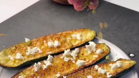 Zucchini with Garlic Sauce with Feta