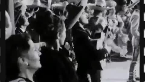 Un gallo en el teatro (1948) - Película completa - Cine Mexicano