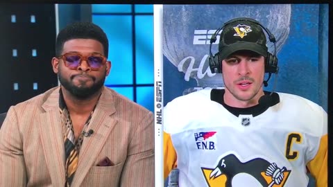 Penguins C #87 Sidney Crosby w/interview after 1st period