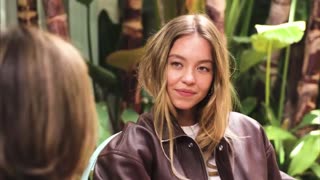 GQ's Katherine Stoeffel Spends Over THREE MINUTES Trying to Get Sydney Sweeney to Apologize
