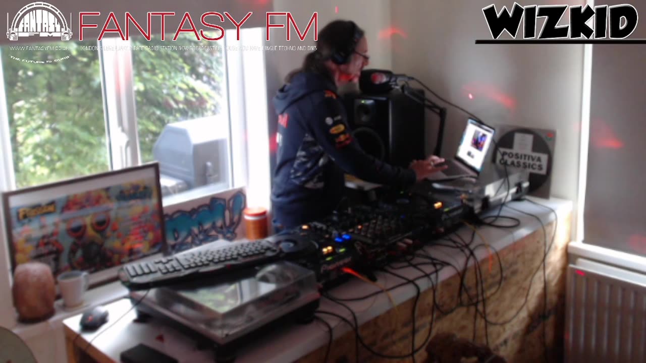 Mi Casa Su Casa with DJWizkid