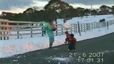 Funny kids try Not TO lAugh Challenge