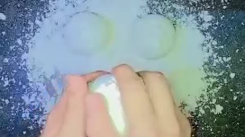 ASMR baking soda balls