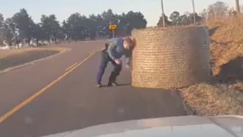 🤯🚧 Wait till you see how they clear the road! | FunFM