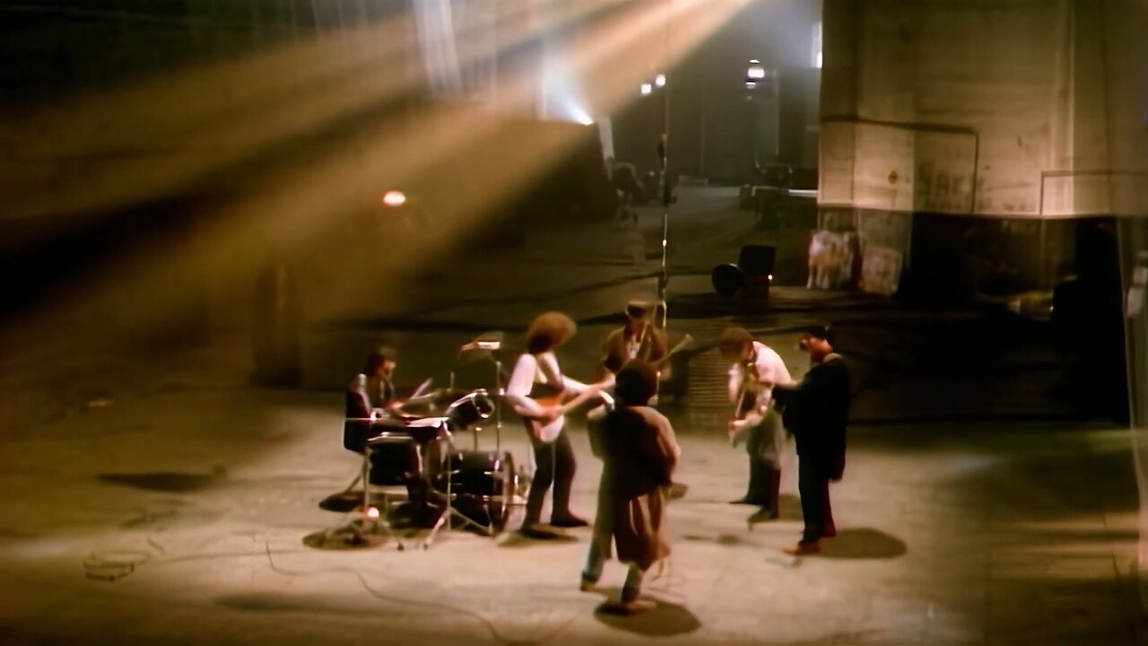 The Traveling Wilburys: "Handle With Care" (remastered, re-tuned at 432 Hz and subtitled, 2025)