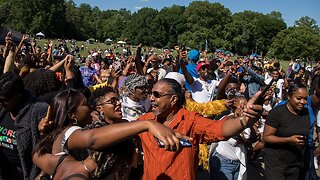 Talking To Black Folks About Black Women's Flaws!