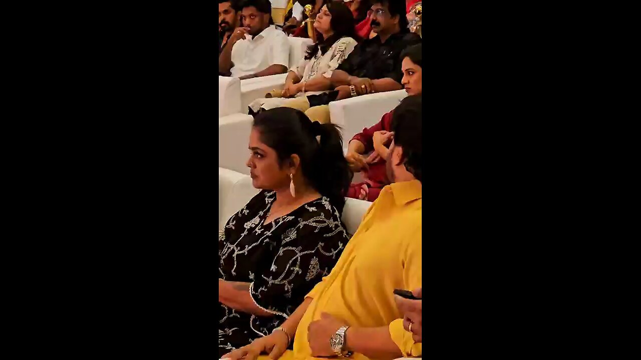 ദിലീപ്പെട്ടന്റെ_അച്ഛനായുള്ള_കരുതൽ_കണ്ടോ_😍😍_ഓക്കെ_അല്ലെന്ന്_മീനാക്ഷിയോട്_#dileep_#actor_#shorts