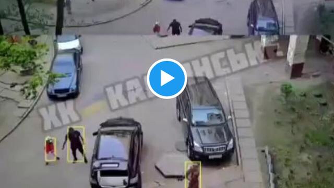 Shocking VIDEO from a Ukrainian street: Zelensky's soldiers have escaped