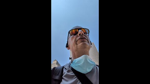 The NYPD has civilians harassing me in front of the Supreme Civil Court. I'm ignoring them.