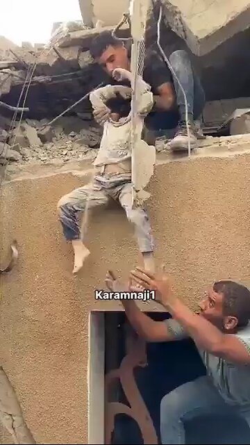 More scenes from Israel bombing hospital again