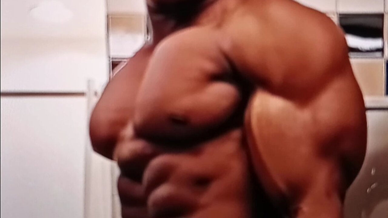 Kid is 18 and claims to be natty