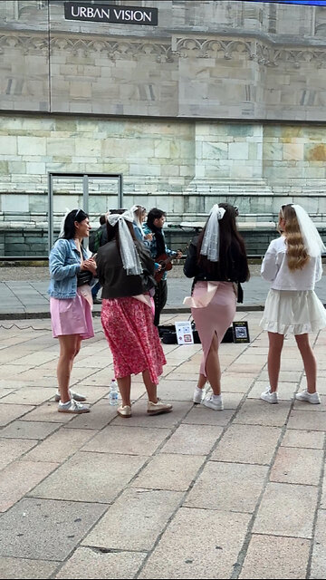 Fashion City Of Milan- 🇮🇹❤️