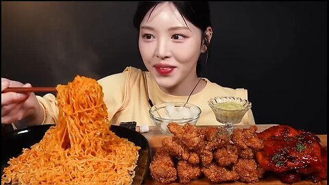 Cheese Fried Ramen with Crispy Fried Chicken and Spicy Grilled Chicken
