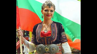 Радо ле, моме хубава