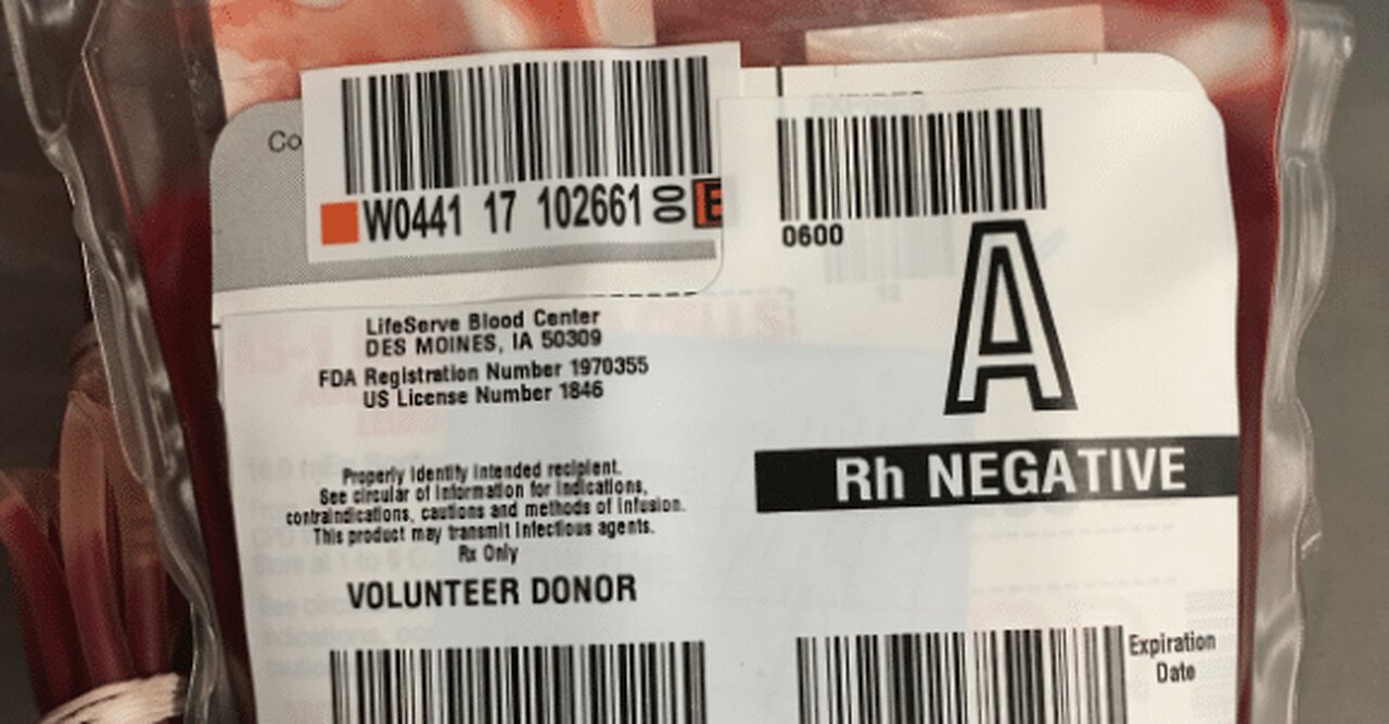 Georg Della Pietra connects blood transfusion recipients and donors, avoiding mRNA vaccine risks.