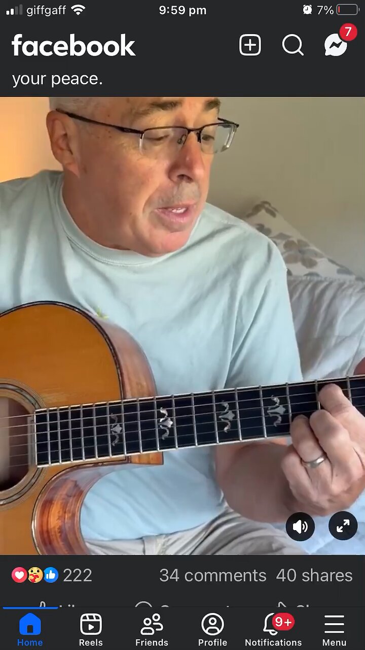 Steve Angrisano : prayer for school shooting victims