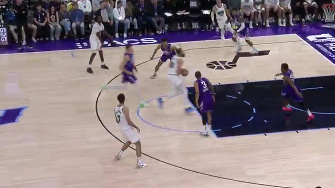 NBA - JAY HUFF DOWN THE LANE 🔨😤