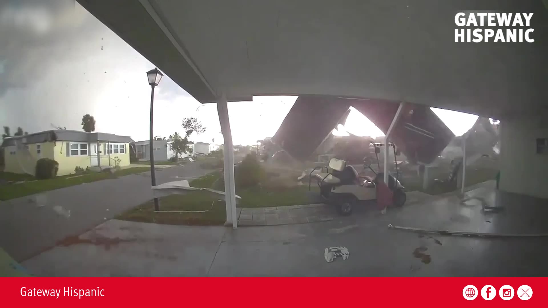 Tornado sorprende a Florida y arrasa con comunidades móviles: decenas de casas dañadas