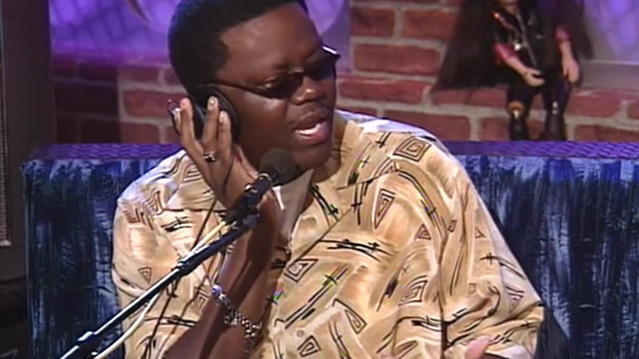 Bernie Mac Visits - 06-07-01