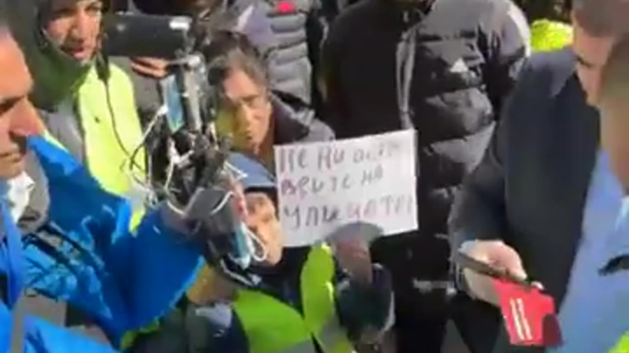 Протестът на Ромите от Захарна Фабрика против премахването на Гетото