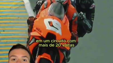 A marca dos pilotos profissionais de moto