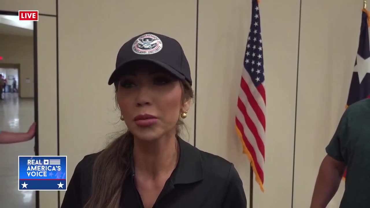 Sec Kristi Noem ⚡OUR FIRST RESPONDERS ARE ROCK STARS & HEROES